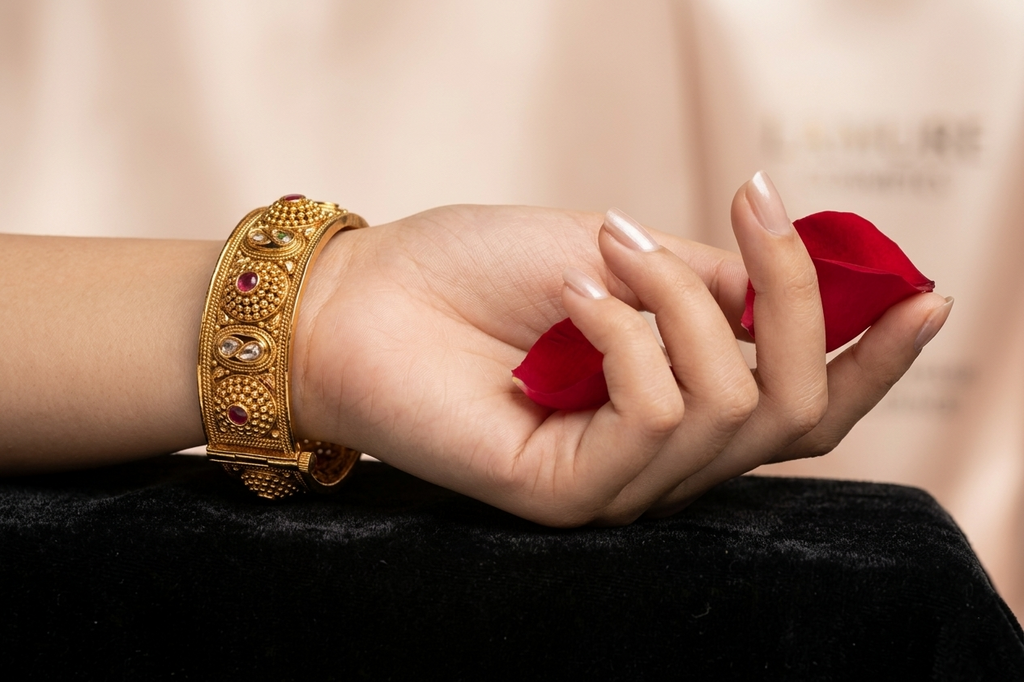 Antique Gold-Plated Rajwada Broad Kada with Ruby Stone Accents