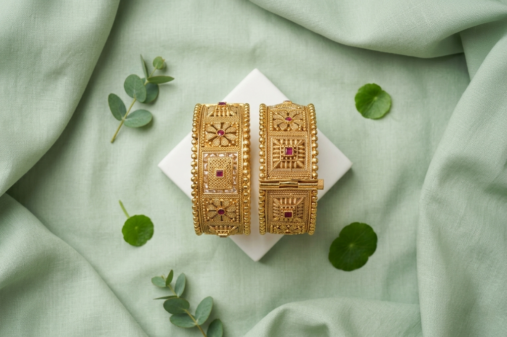 Antique Gold-Plated Rajwada Broad Kada with Ruby Stone Accents
